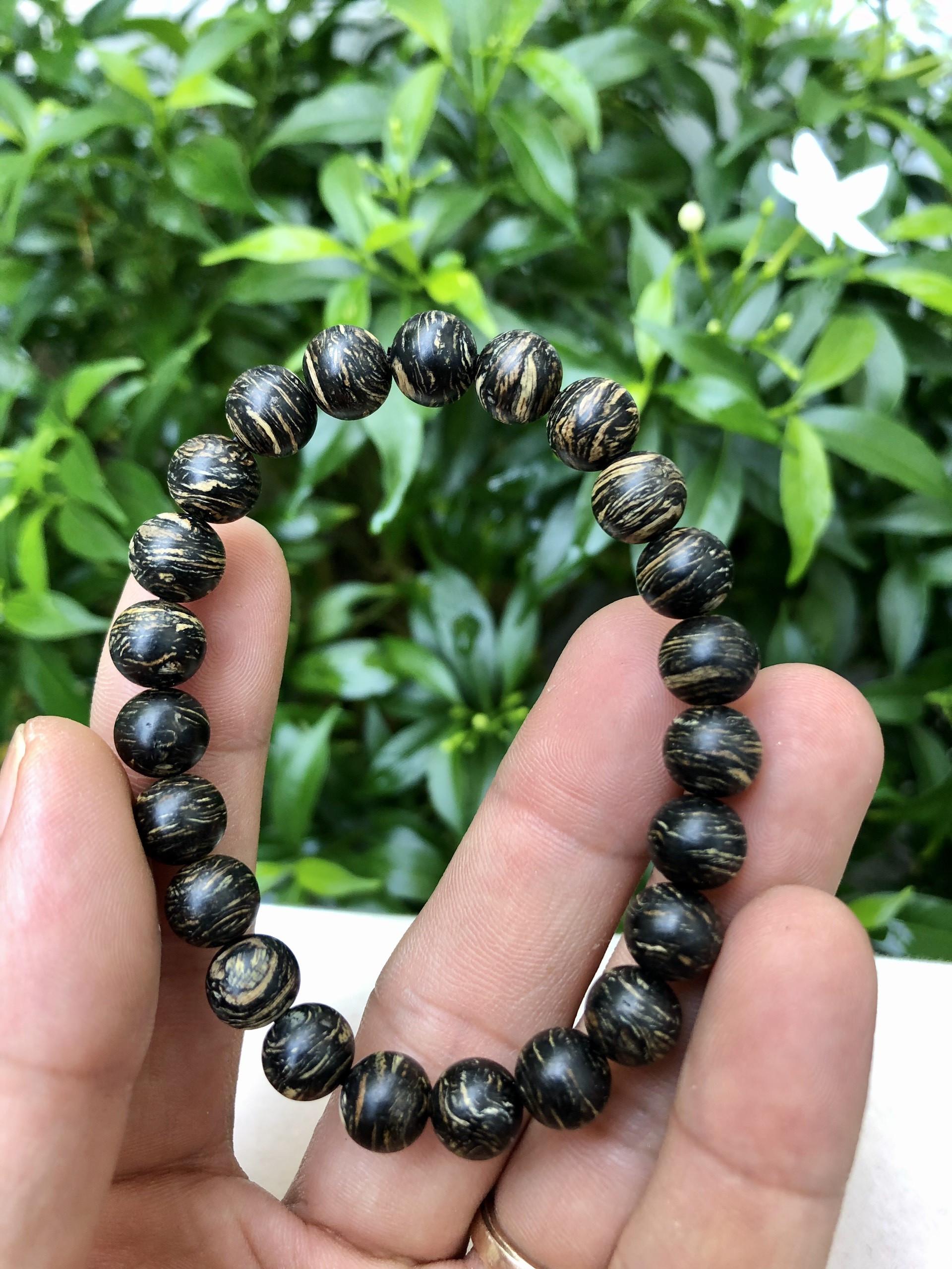 Vòng tay trầm sánh chìm tự nhiên vân xoáy