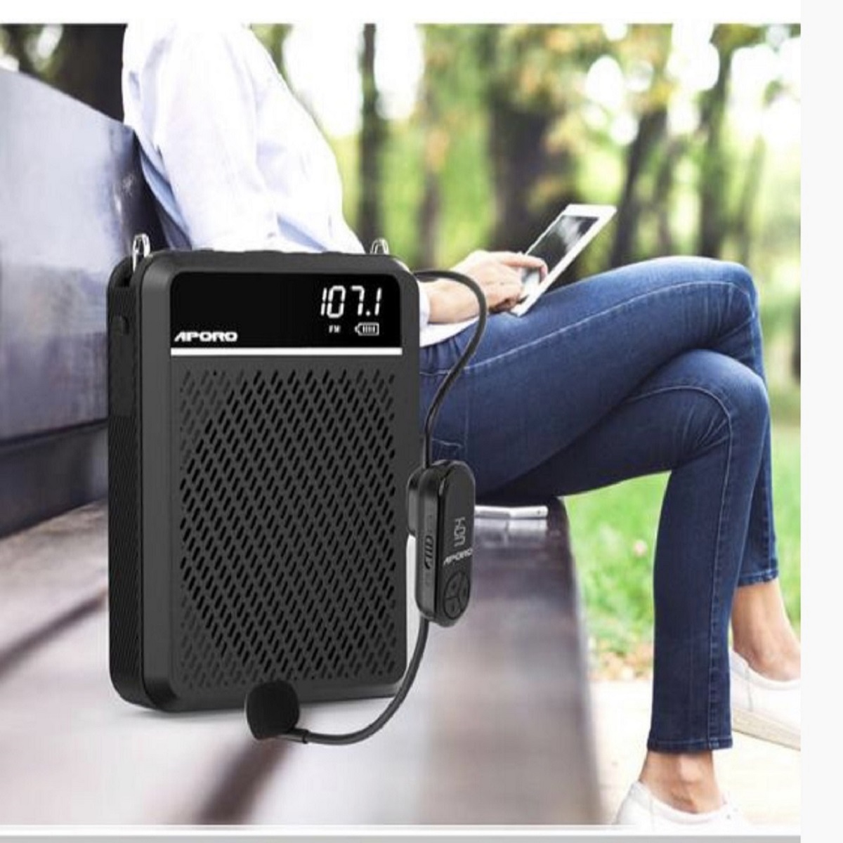 MÁY TRỢ GIẢNG KHÔNG DÂY APORO T28 UHF CÓ CHỐNG NƯỚC IP67 CÔNG SUẤT LỚN HÀNG CHÍNH HÃNG