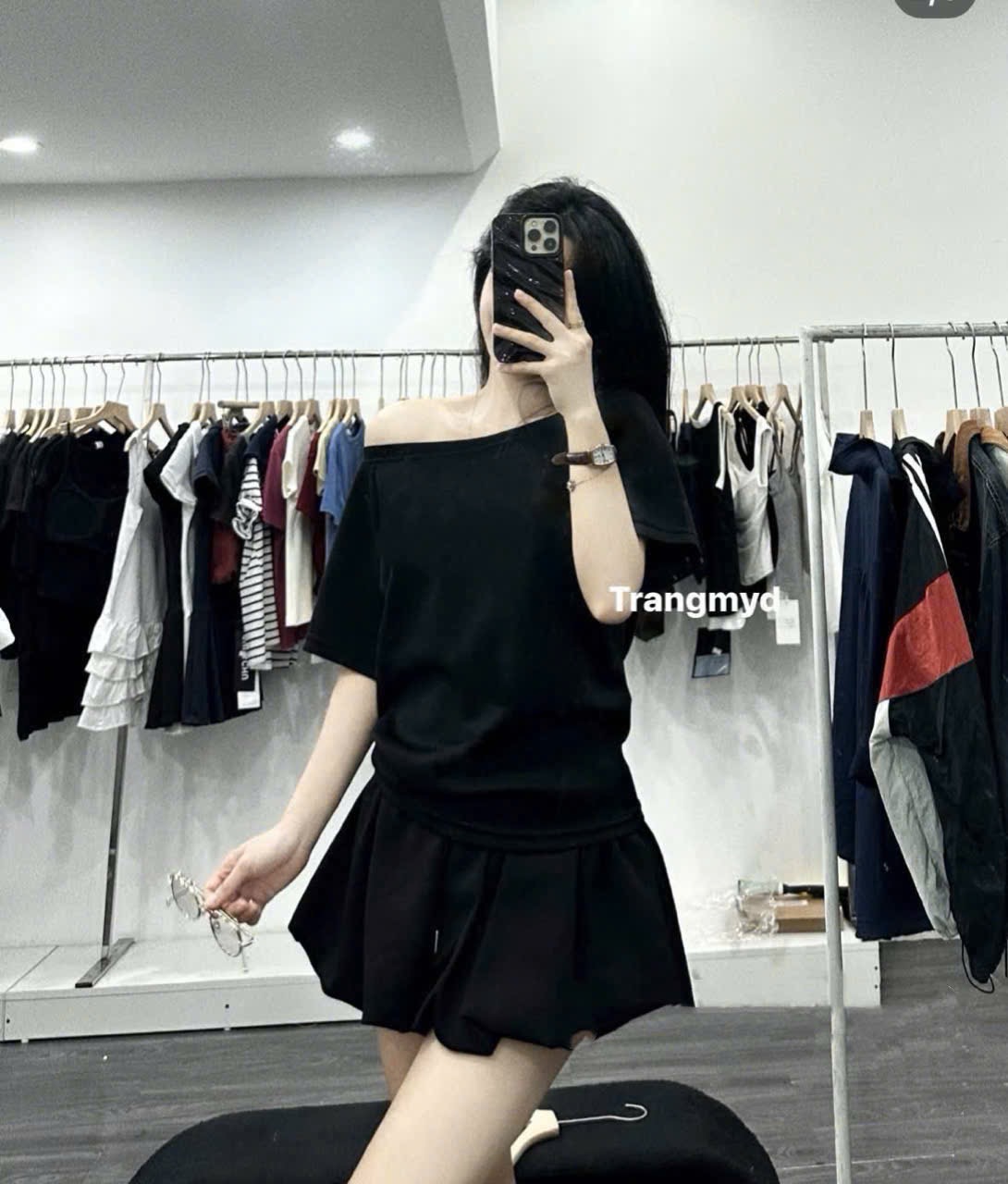 Set trễ vai đùi trơn siêu Hot