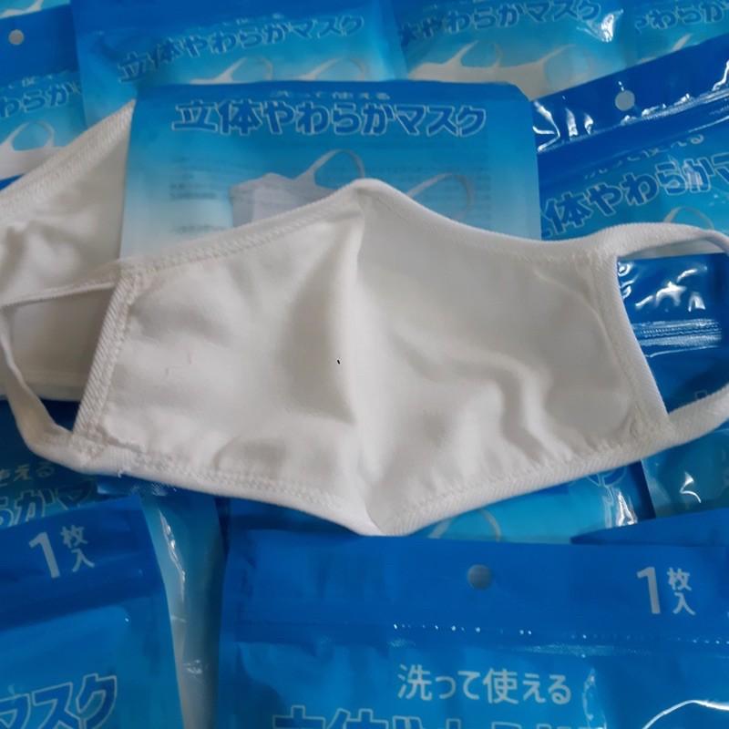 Khẩu trang vải Nhật bản