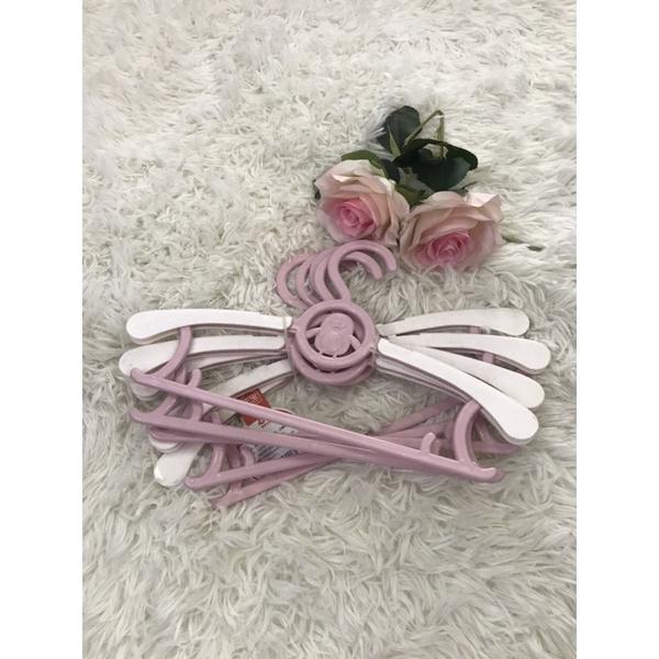 Móc quần áo nhựa em bé