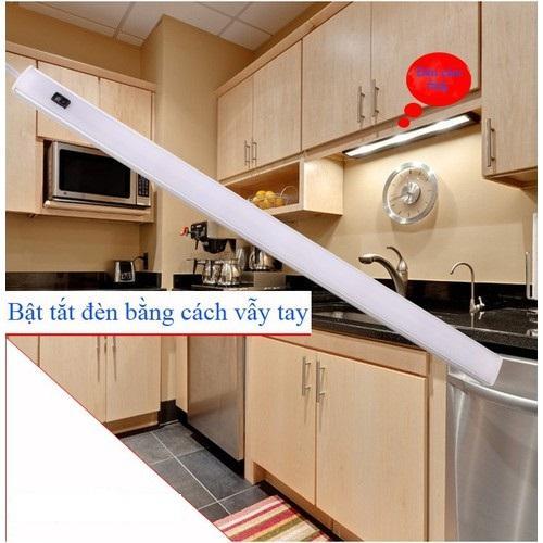 Đèn LED cảm ứng vẫy tay tắt mở lắp tủ bếp JH-C01