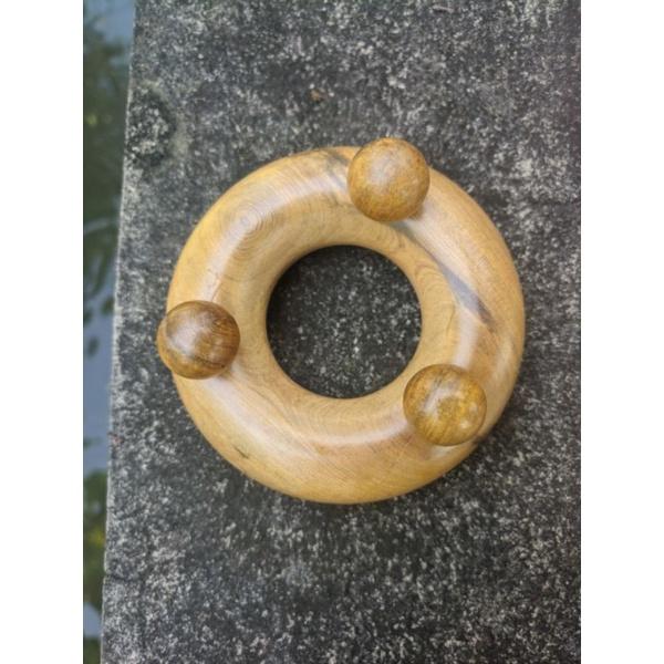 Dụng cụ mát xa bằng gỗ thơm tự nhiên