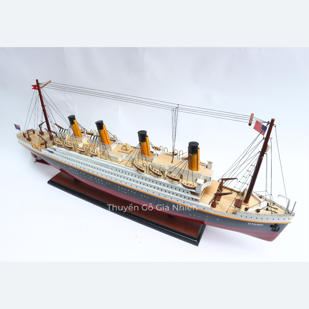 (Giá xưởng/Ảnh thật) Mô Hình Thuyền Gỗ Phong Thủy Gia Nhiên, Thuyền Du Lịch Gỗ RMS TITANIC, Có Đèn, Dài 60cm, Cao Cấp Loại 1