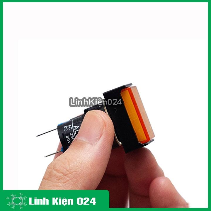 Nút nhấn đề chữ nhật 220VAC LA16J-11D nhấn nhả có đèn