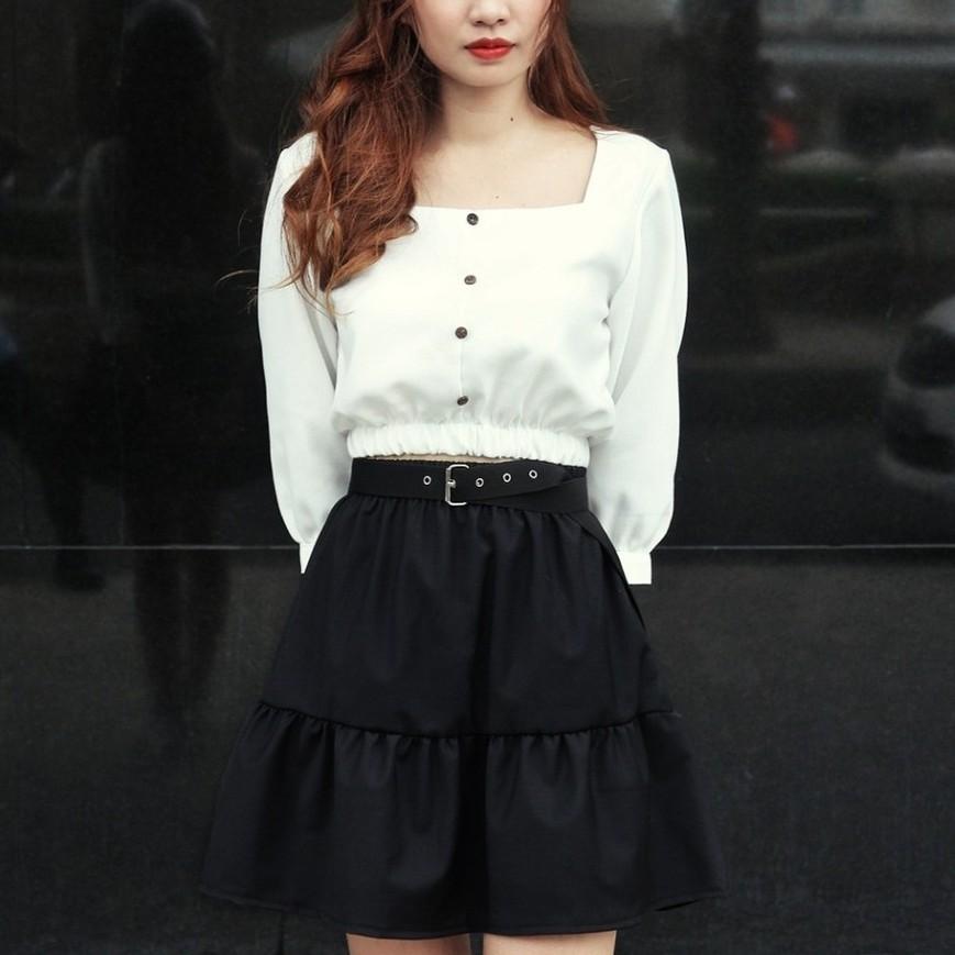 Áo sơ mi croptop cổ vuông phối khuy tay dài DALLA