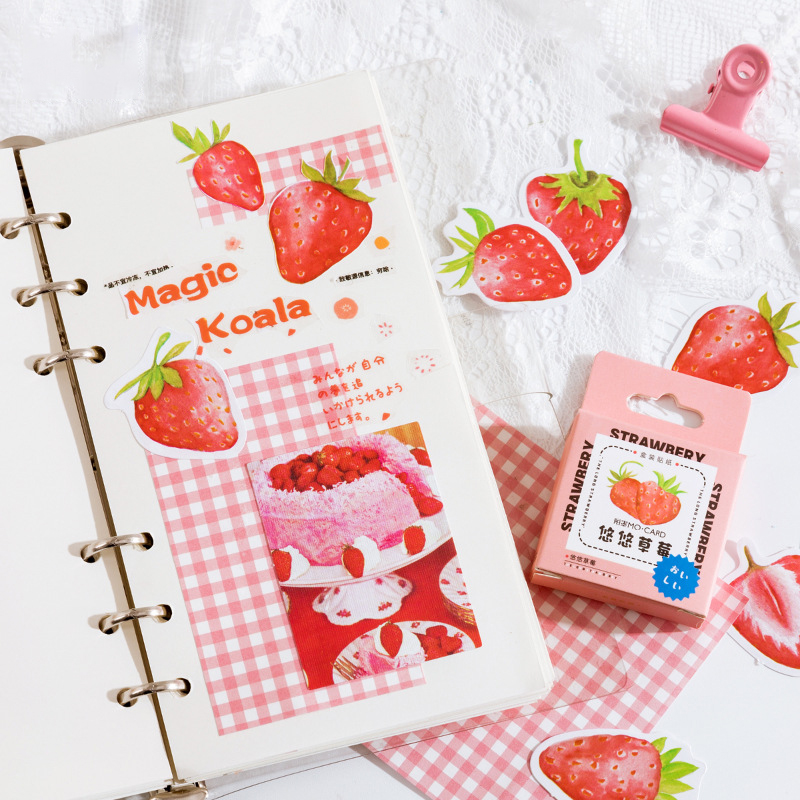 Bộ Sticker hộp 45 miếng dán chủ đề Dâu Tây - Hộp nhãn dán trang trí sổ tay bullet journal - M301