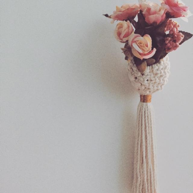 Giỏ treo cocoon nhỏ xinh - chất liệu macrame - trang trí nhà cửa, đồ decor