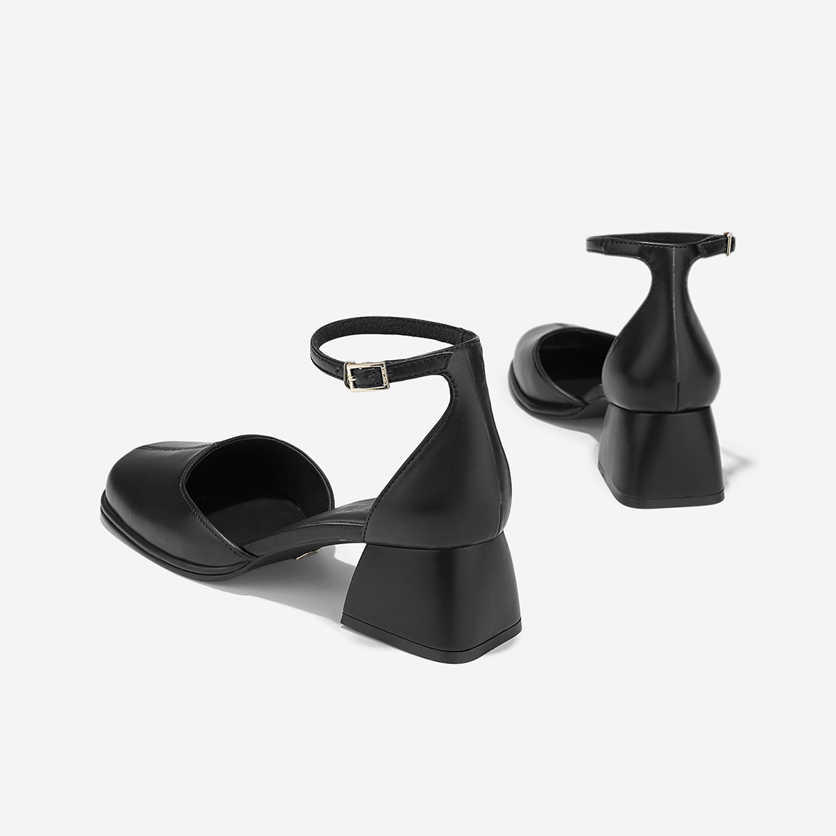 Vascara Giày Bít Mũi Tròn Block Heel Ankle Strap - BMN 0703