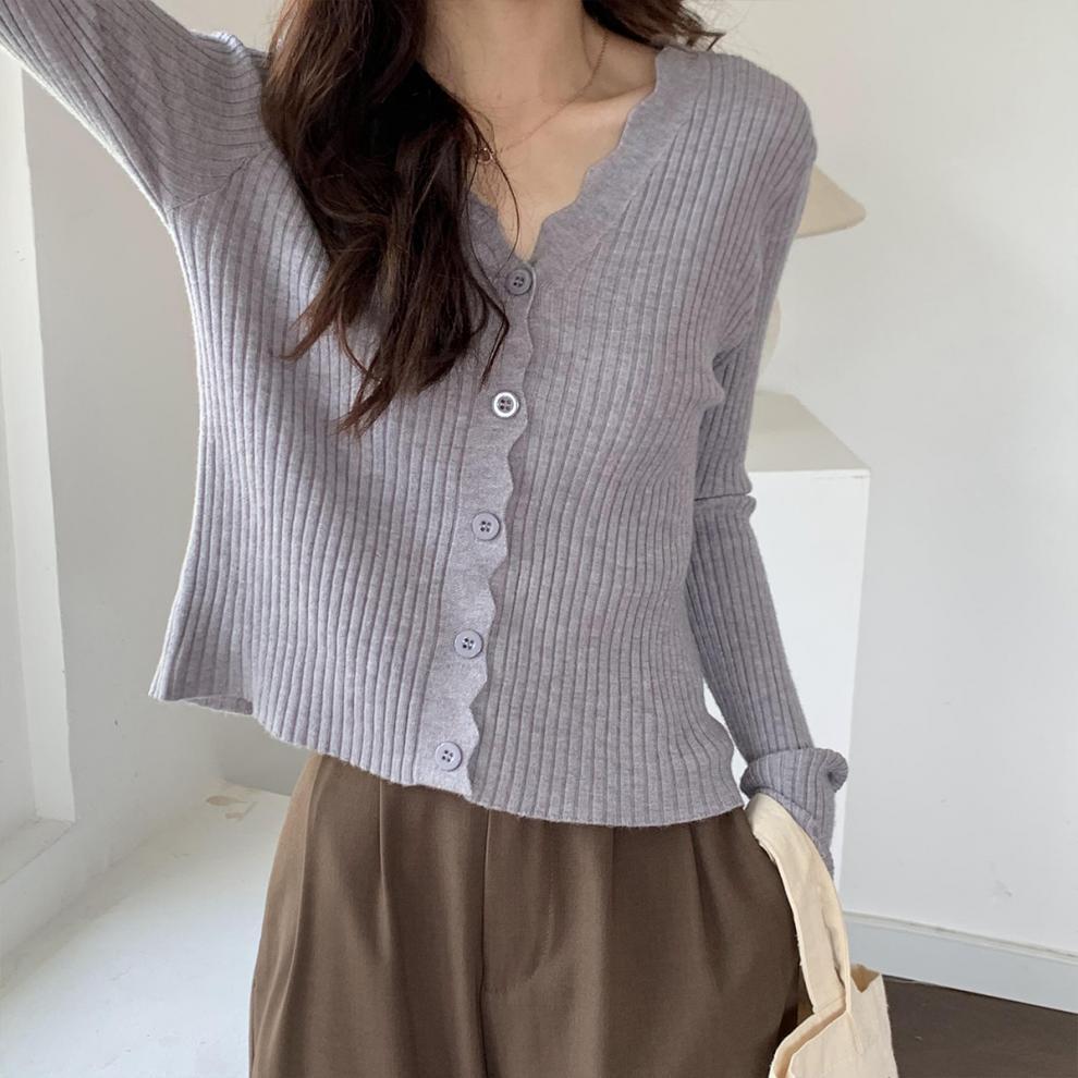 MS873 Áo len nữ viền sóng đóng cúc cổ tim tiểu thư
