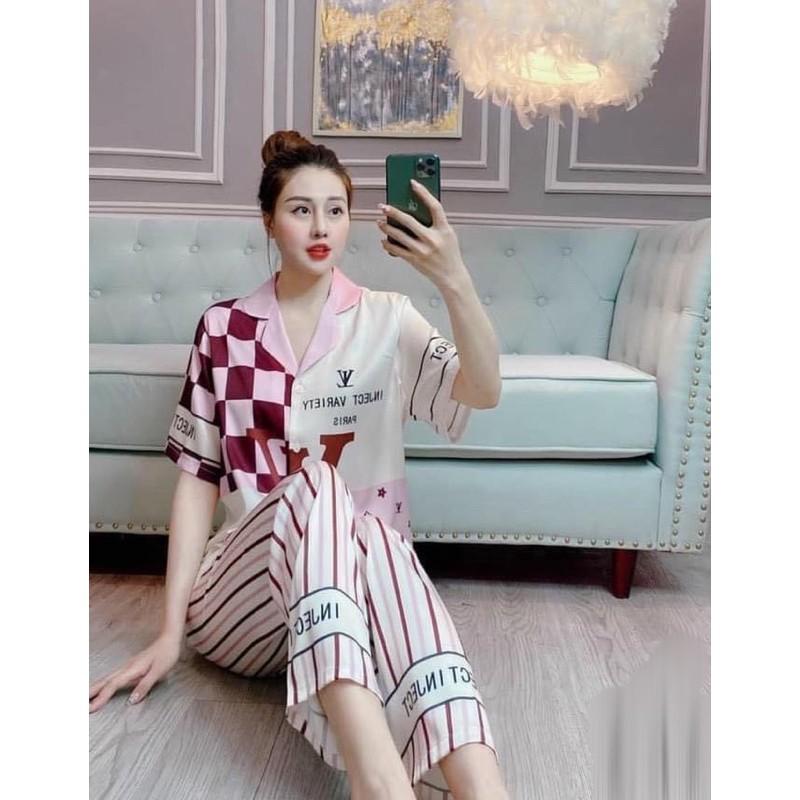 BỘ PIJAMA CỘC TAY QUẦN DÀI HOẠ TIẾT CHỮ L V SIÊU XINH