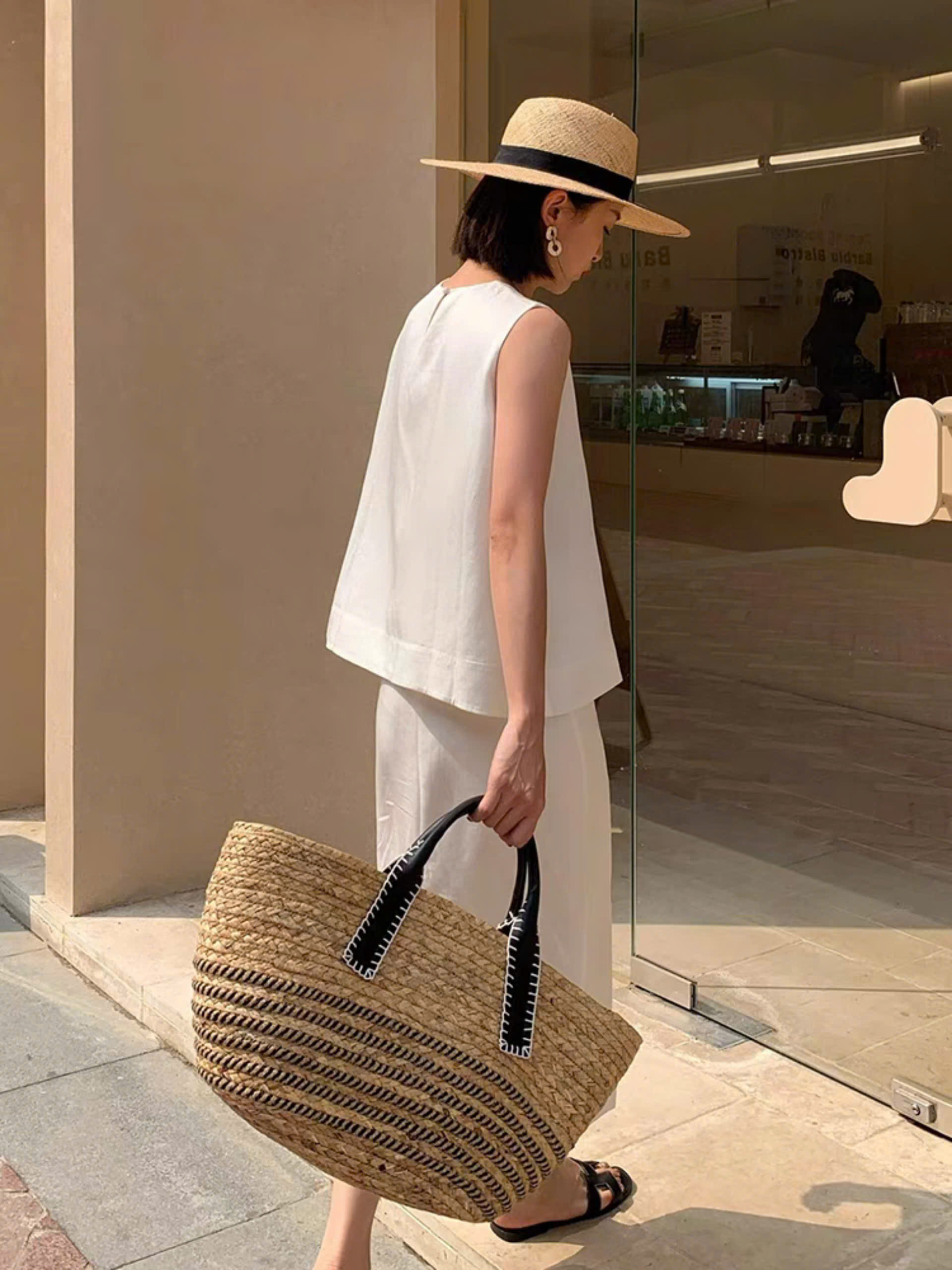 Bộ váy nữ chất linen gồm 1 áo ba lỗ, 1 chân váy suông dáng dài, phong cách Hàn Quốc nhẹ nhàng Bv12