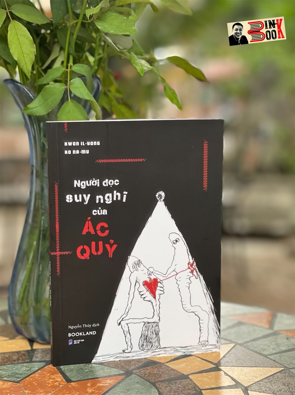 NGƯỜI ĐỌC SUY NGHĨ CỦA ÁC QUỶ – Kwon Il-yong và Ko Na-mu – Nguyễn Thủy dịch – Bookland – AZ VIETNAM – NXB Dân Trí (Bìa mềm)