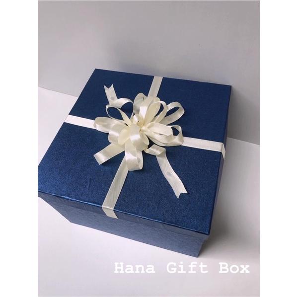 Hộp quà 30*30*30 kèm 1/2 hộp hạt xốp đủ màu #HanaGiftBox
