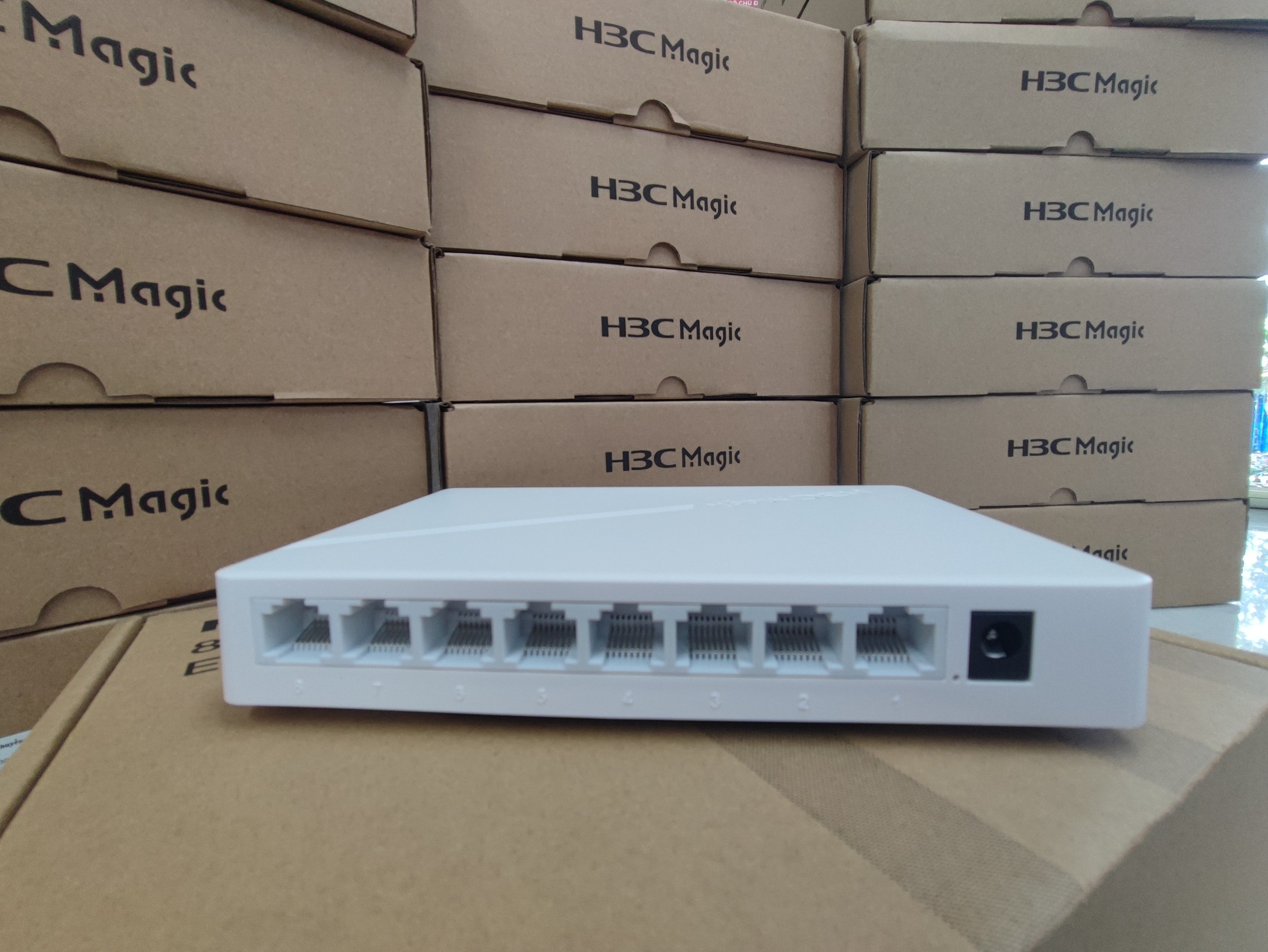 Bộ Chia Mạng Switch Để Bàn H3C BS208 Hàng Chính Hãng 8 Cổng Gigabit, Tốc Độ 16Gbps