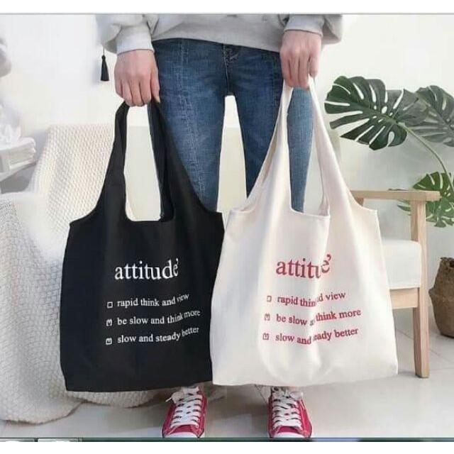 TÚI VẢI ĐEO VAI ULZZANG HÌNH QUẢ DÂU - CHỮ ATTITUDE - TÚI TOTE CANVAS ĐỦ MẪU