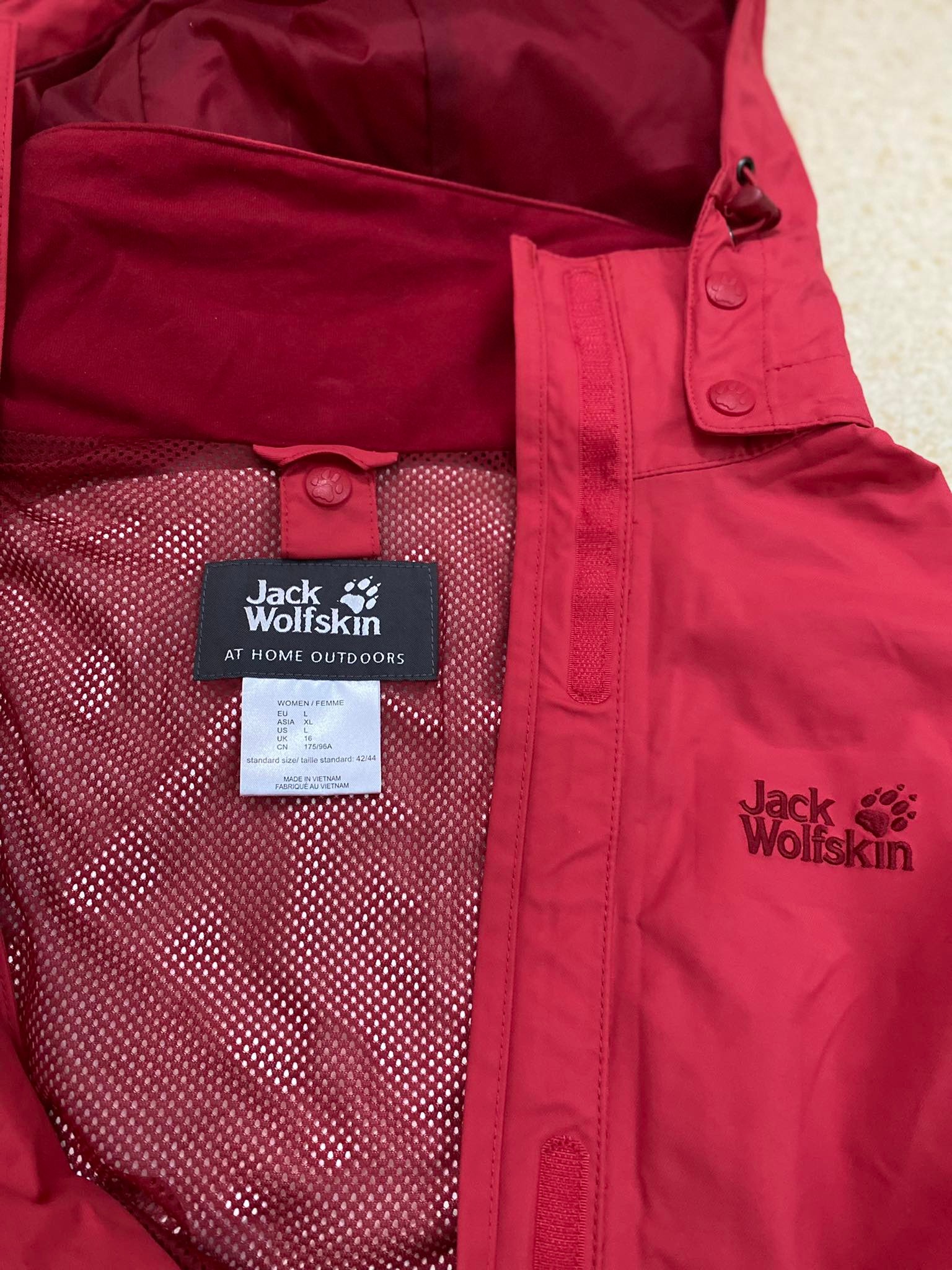 Áo gió 2 lớp chống nước Jack wolfskin hàng xuất dư