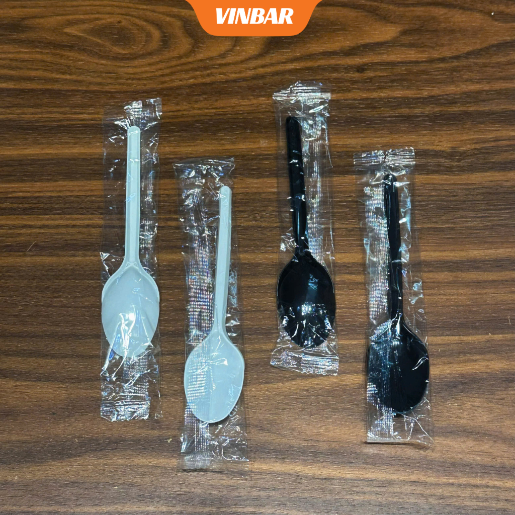 500 CÁI MUỖNG NHỰA ĐEN CÓ BỌC MÀNG - SIZE 15CM