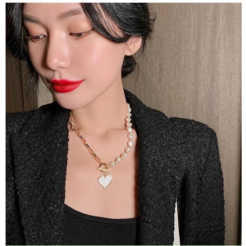 Dây chuyền thời trang nữ mặt trai tim TJK111