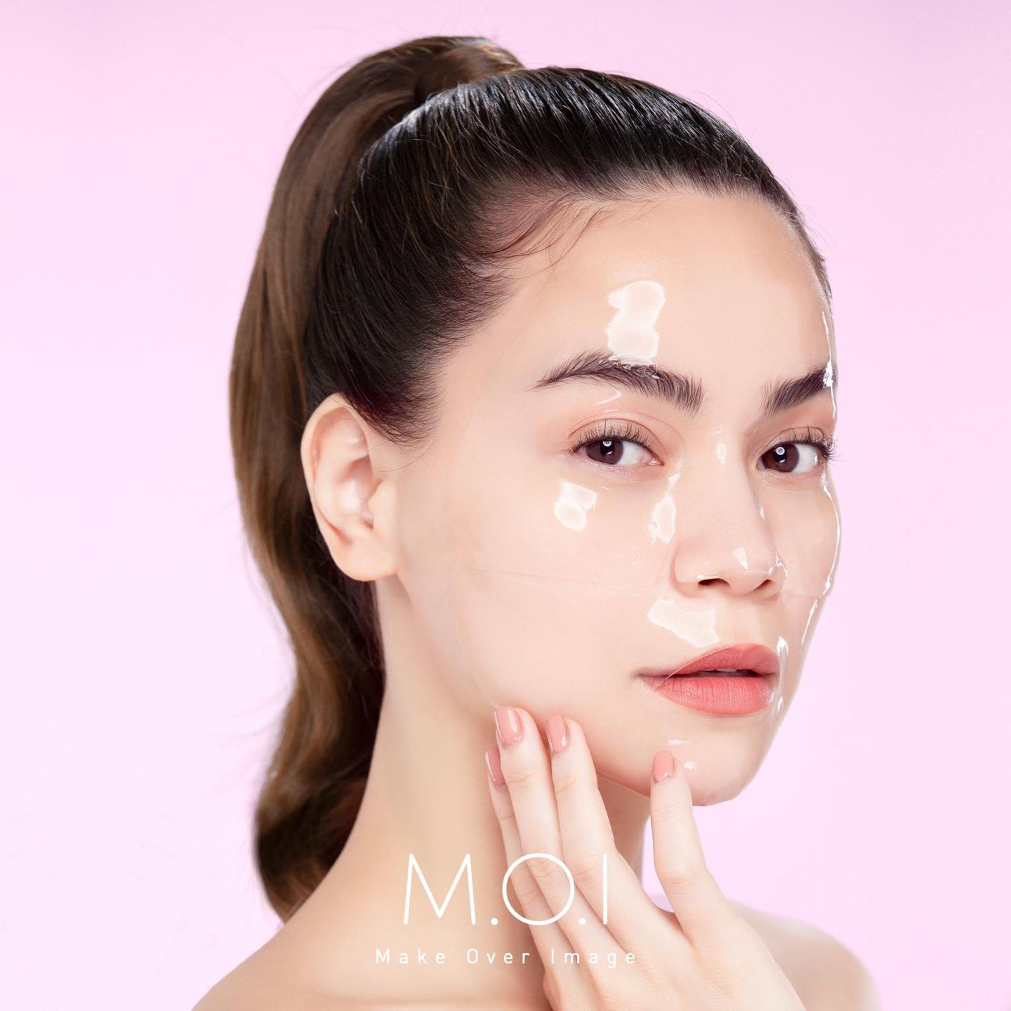 Thực phẩm bảo vệ sức khỏe Chiết xuất Hà thủ ô đỏ Phạm Gia Gold 3+ tặng kèm 1 hộp mặt nạ Gạo MOI