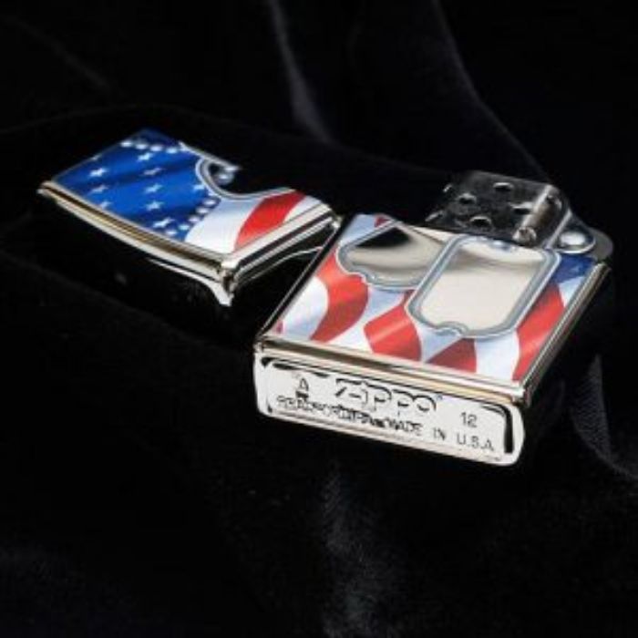 Bật Lửa Zippo Flag And Dog Tags Polished Chrome Chính Hãng Usa