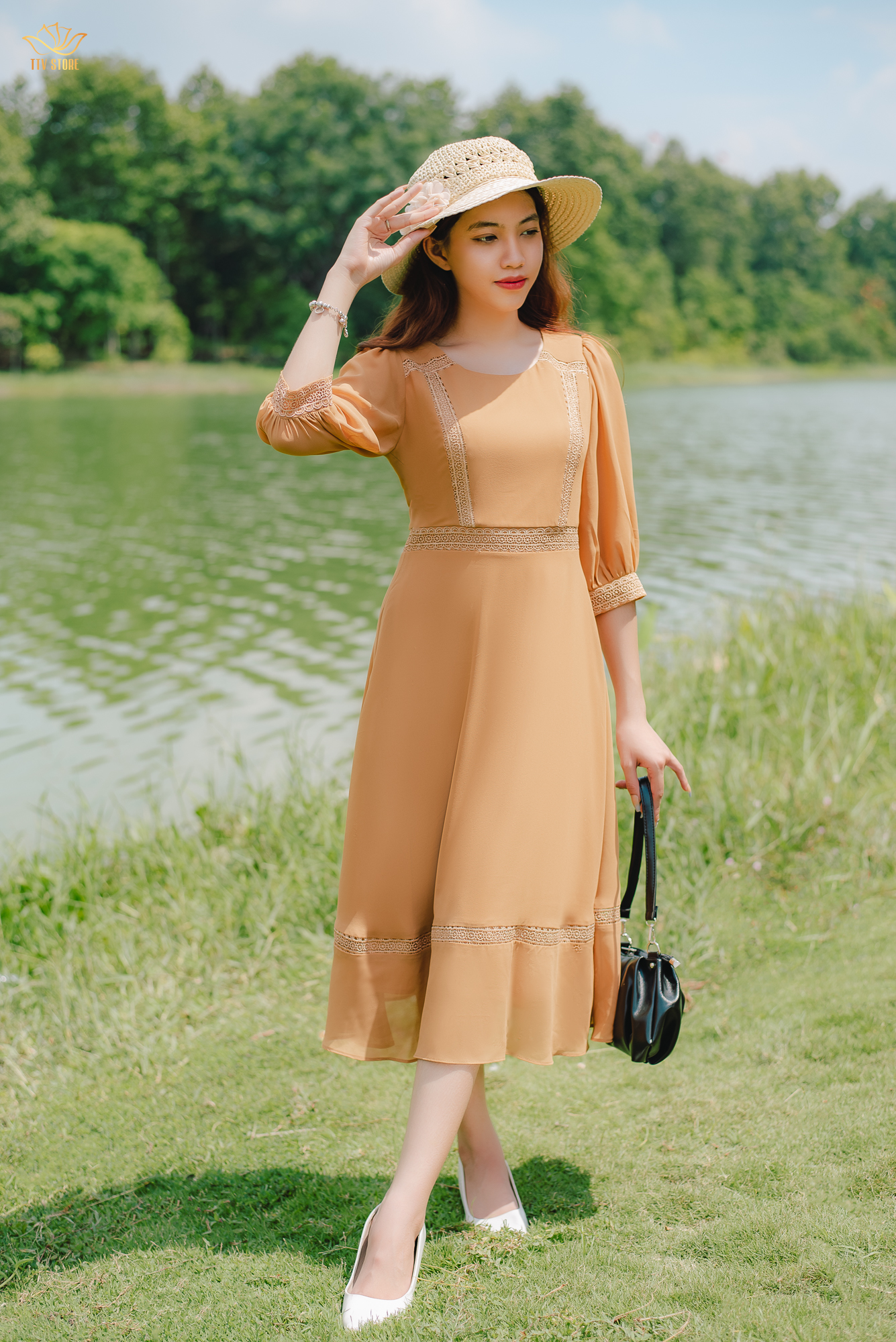 Đầm Form A thiết kế dáng dài  Cổ tròn tay lở phối ren màu Da TTV STORE TTV1389
