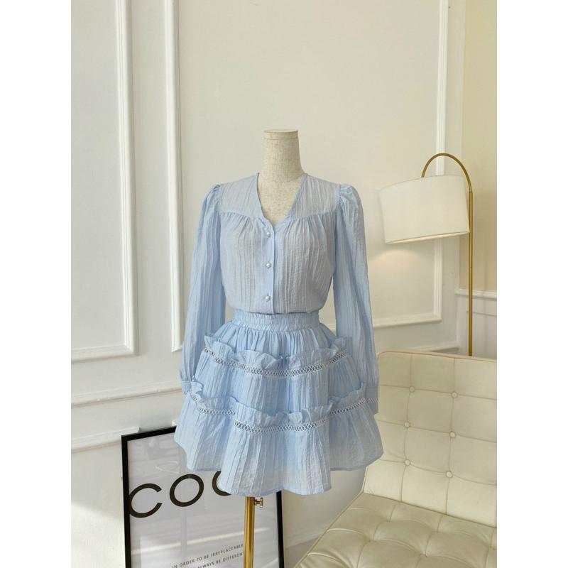 Chen.room Set áo và chân váy dập nhún bèo Vedie trẻ trung thanh lịch, set đồ xinh nhà Chen - Trắng,S