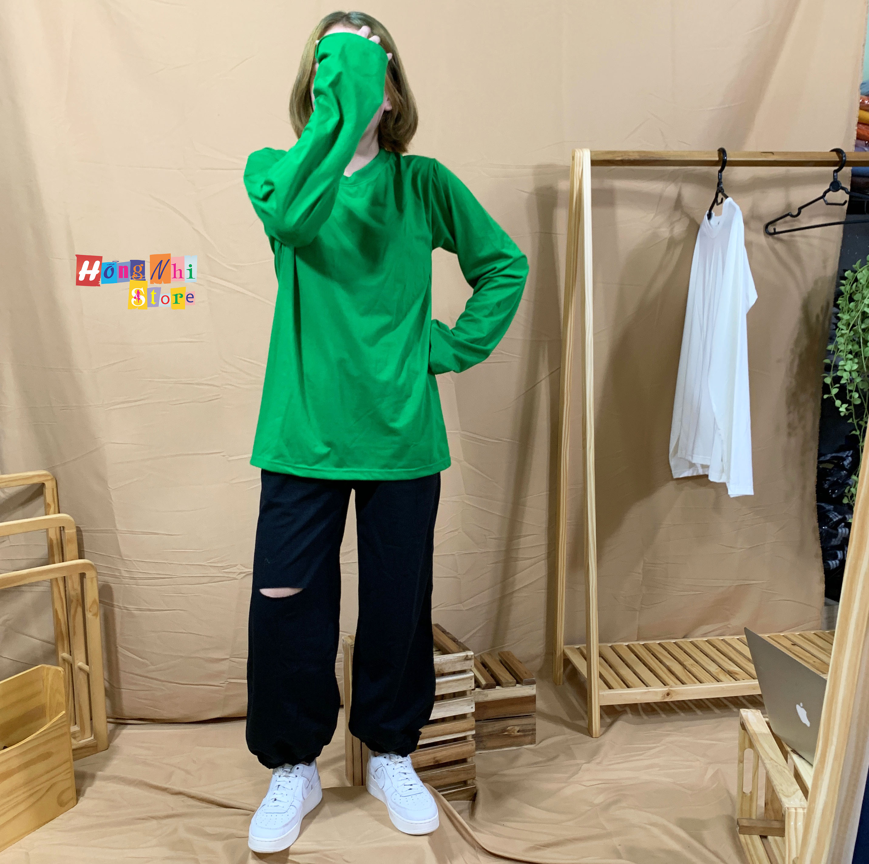 Áo Thun Tay Dài Trơn Dáng Rộng Màu Xanh Lá Long Tee Green Unisex - MM