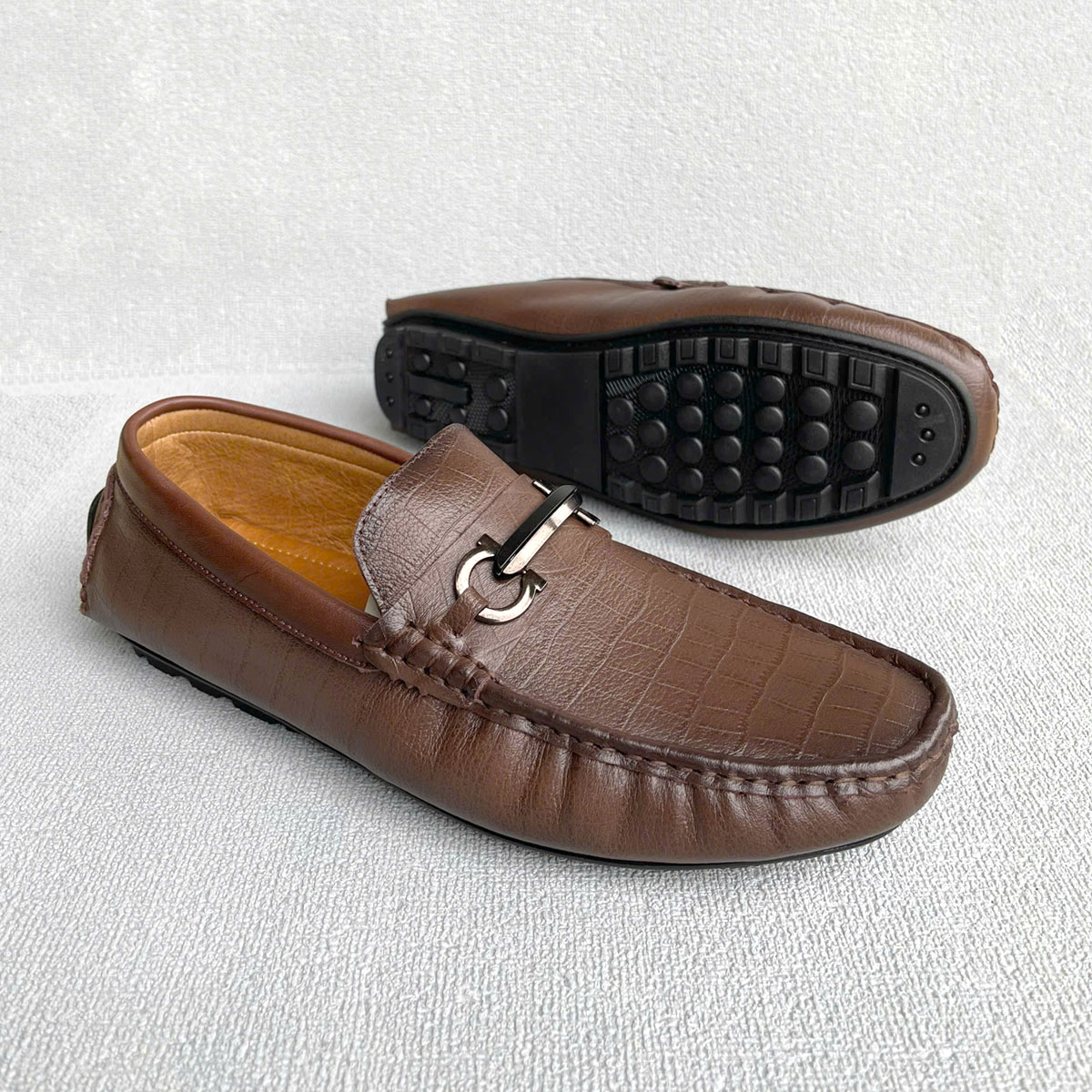 Giày Nam Da Bò Cao Cấp Trường Hải Đế Cao Su GN303 hai màu đen, nâu