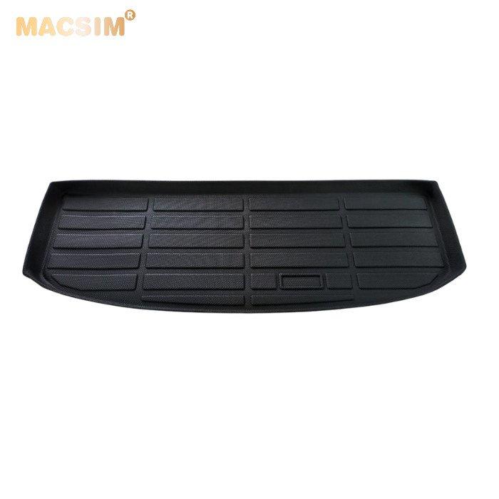Thảm lót cốp xe ô tô Ford Everest 2022+ nhãn hiệu Macsim hàng loại 2