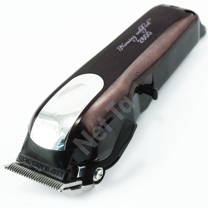 Tông đơ cắt tóc không dây chuyên nghiệp cao cấp Kemei KM-2600 có thể cắm điện trực tiếp mẫu có nắp bạc đô.c quyề.n