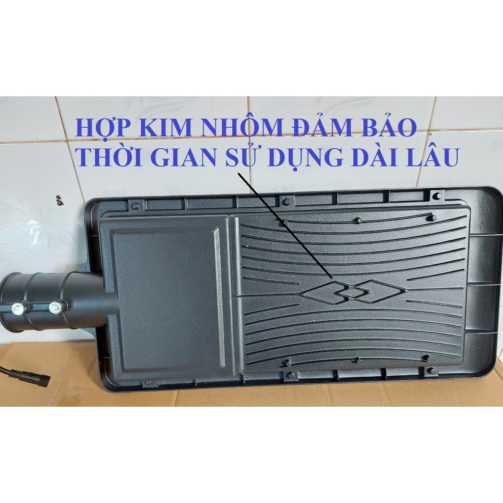 Đèn Đường Năng Lượng Mặt Trời Siêu Sáng 300W
