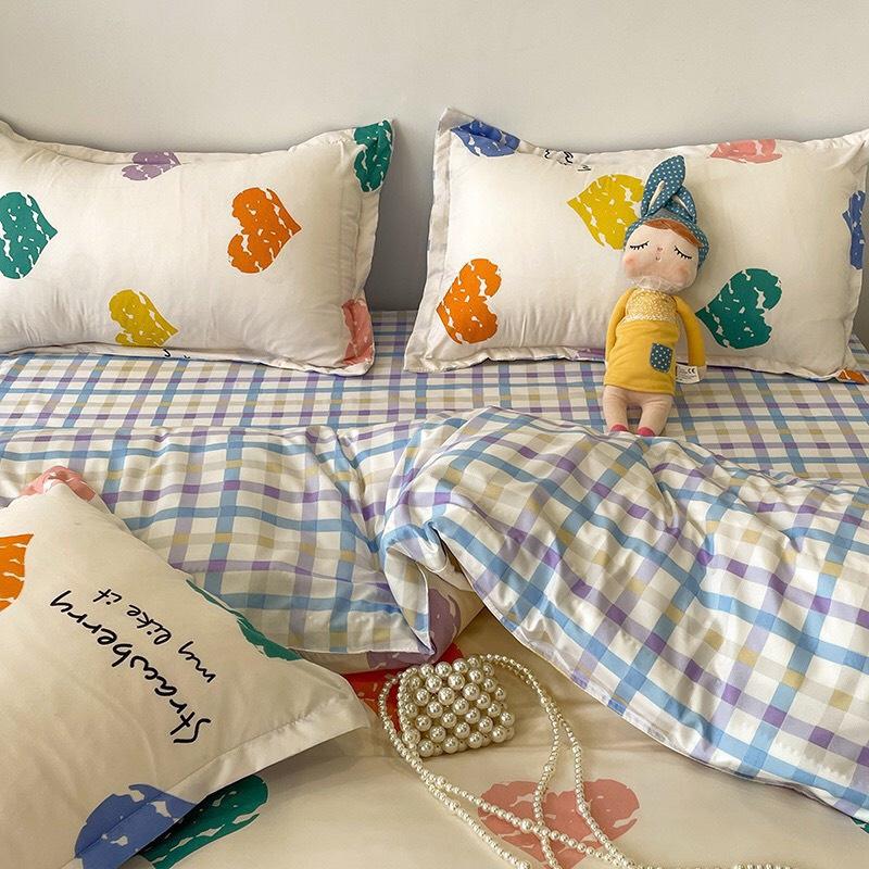 Bộ chăn ga gối cotton poly - Mẫu tim kẻ xanh.