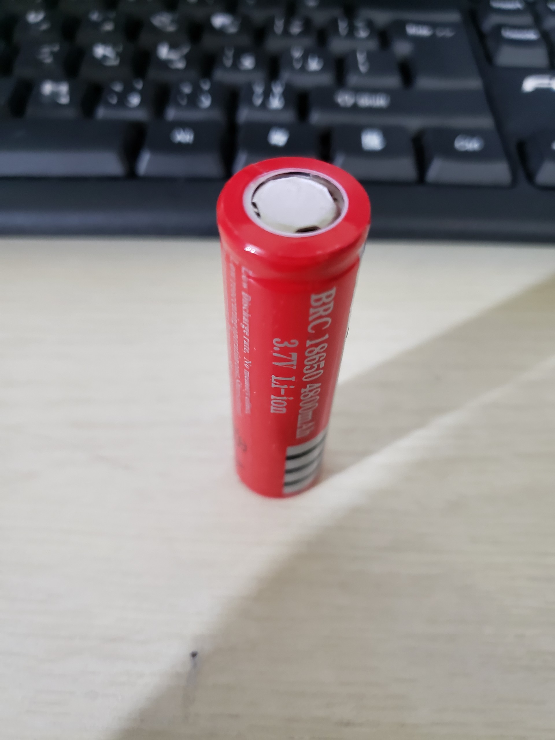 Pin Sạc Lithium 18650 3.7V new