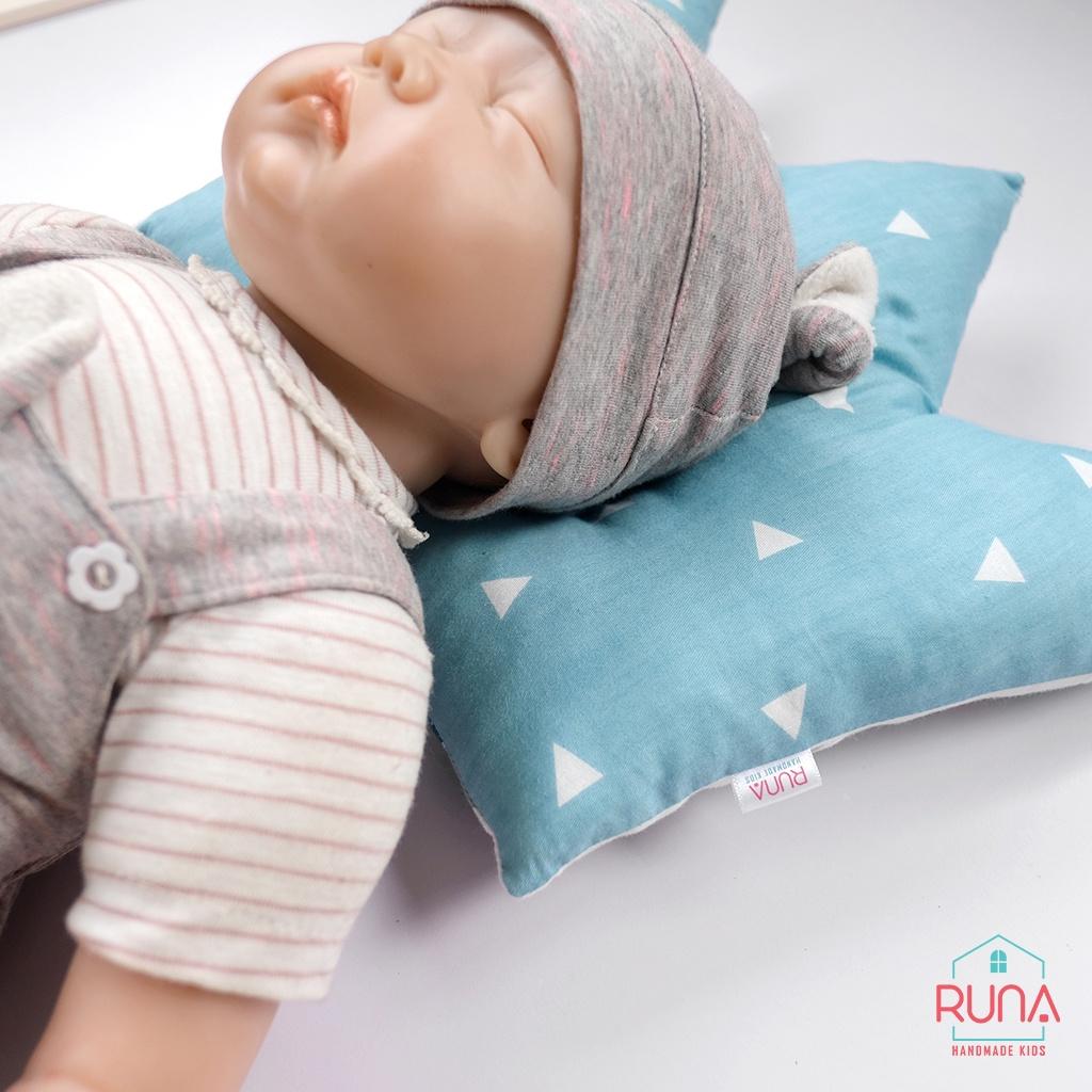 Gối lót chống bẹp đầu cho trẻ sơ sinh RUNA KIDS Cotton Hàn 100% hình vương miện đáng yêu mềm mịn giúp bé ngủ ngon