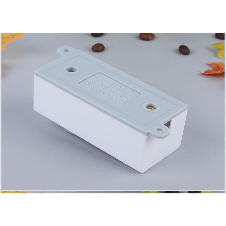 Công tắc đầu giường loại treo tường 10-16A 250V có thể được cố định trên tường