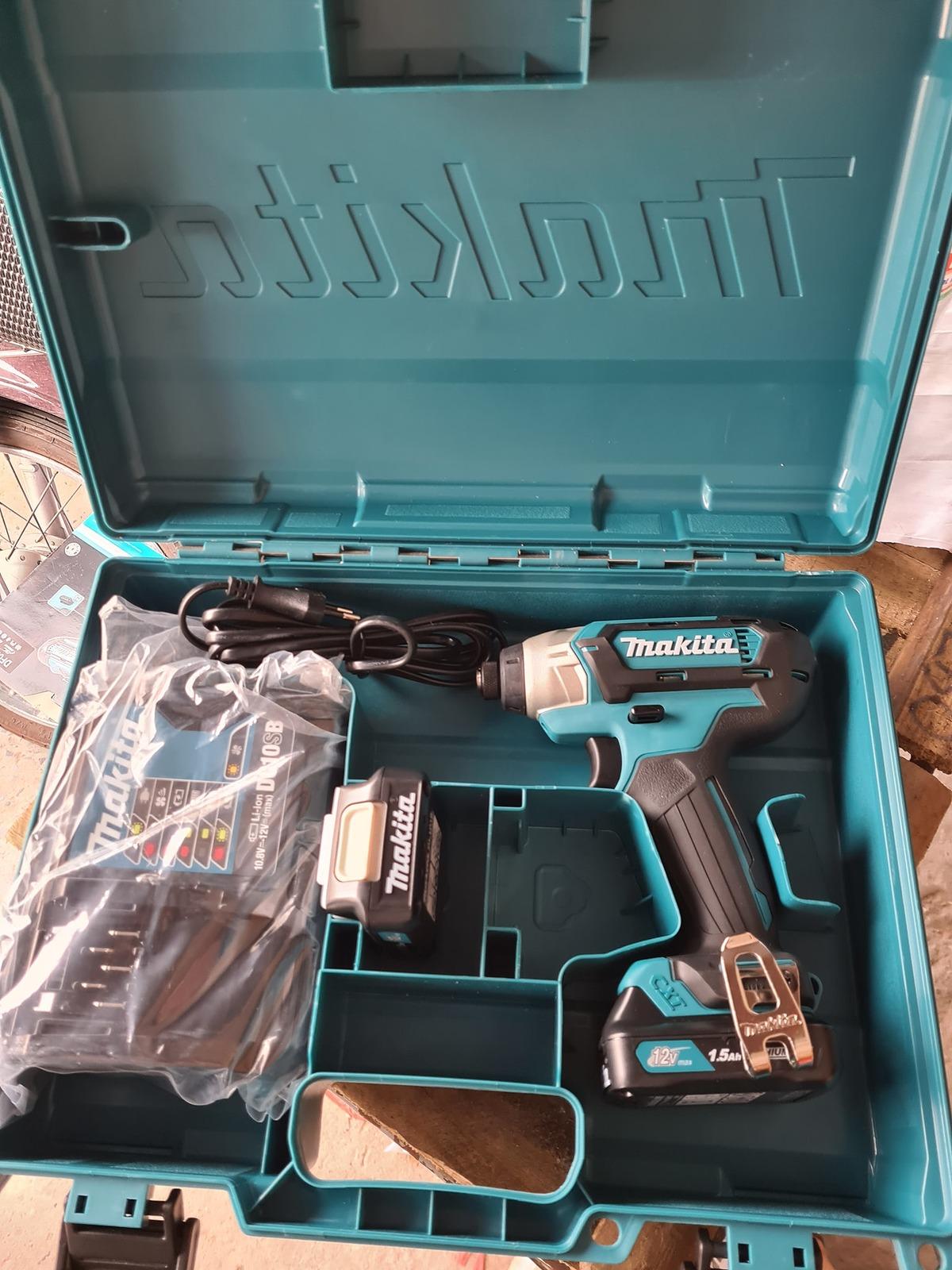 MÁY VẶN VÍT PIN 12V 110N.M MAKITA TD110DSYE  - HÀNG CHÍNH HÃNG