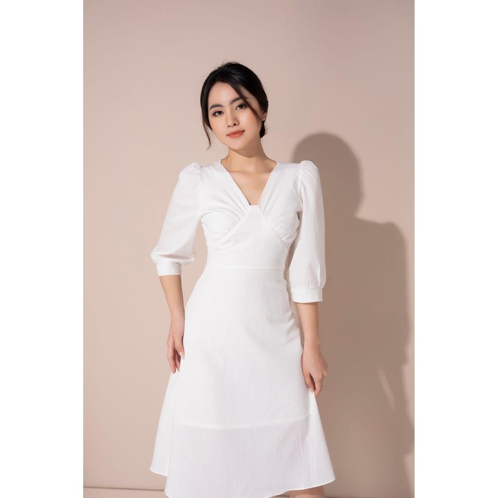 Đầm trắng nữ, tay lỡ, cúp ngực, cổ V, hàng thiết kế cao cấp TK FASHION trẻ trung, quyến rũ - DK848
