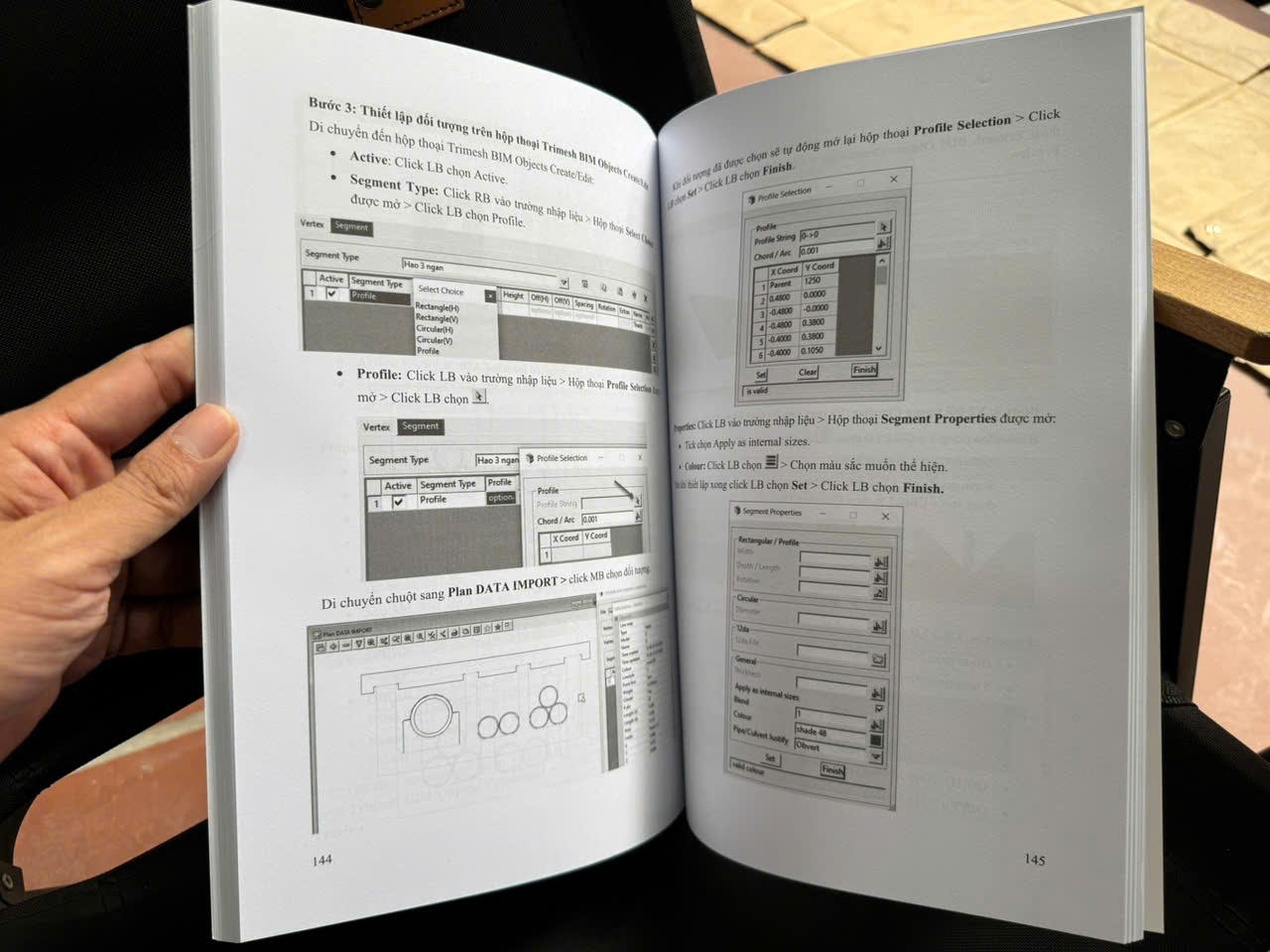 THIẾT KẾ VÀ QUẢN LÝ VẬN HÀNH HẠ TẦNG THEO TIÊU CHUẨN BIM - NXB Xây Dựng