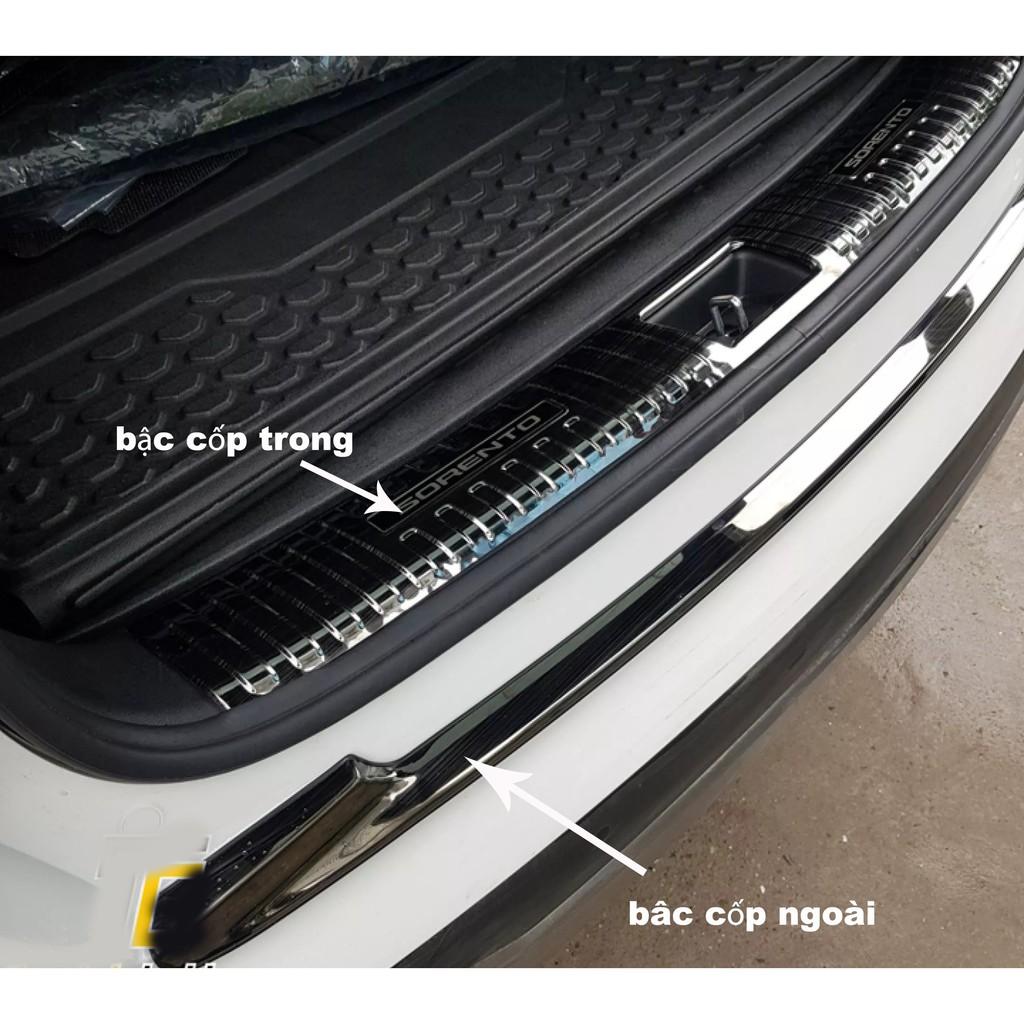 Chống Trầy Cốp Xe Kia Sorento 2021 Có 2 Mẫu lựa chọn
