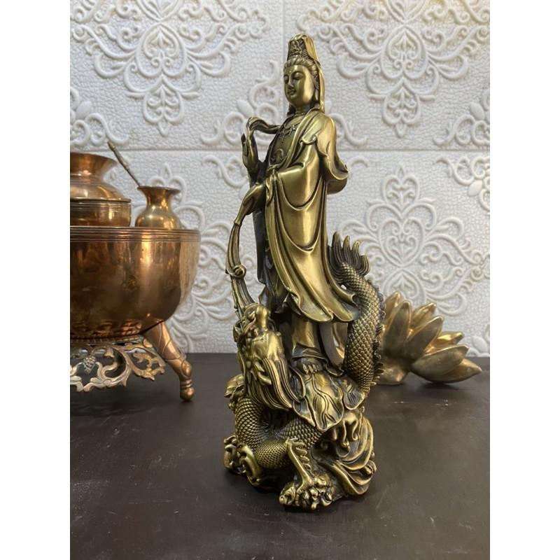 Tượng đồng quan âm đứng rồng