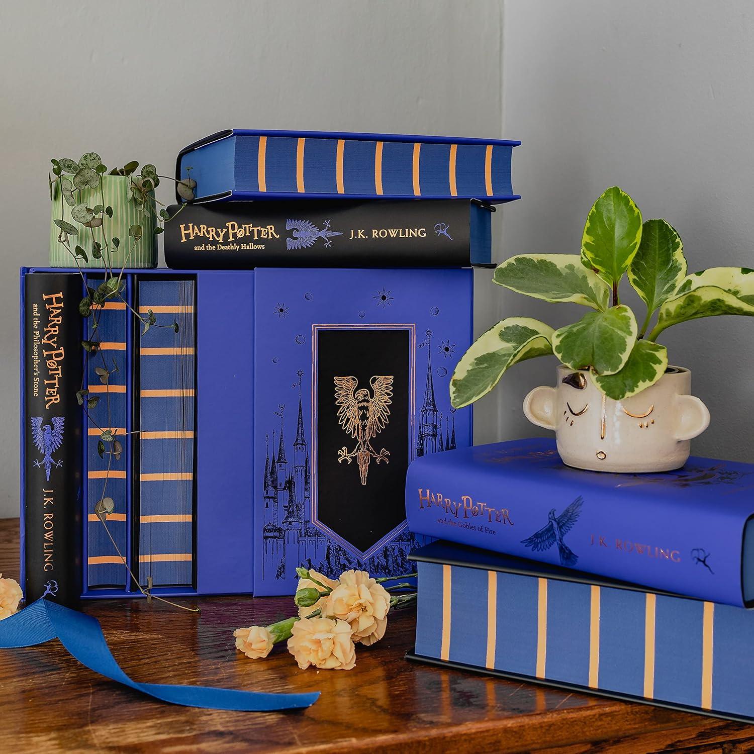 Sách ngoại văn: Harry Potter Ravenclaw House Editions Hardback Box Set