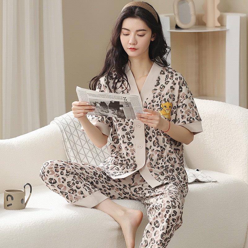 Bộ Mặc Nhà Pyjama Áo Cộc Quần Dài Cổ V Chất Cotton Thấm Hút Co Dãn Mềm Mại