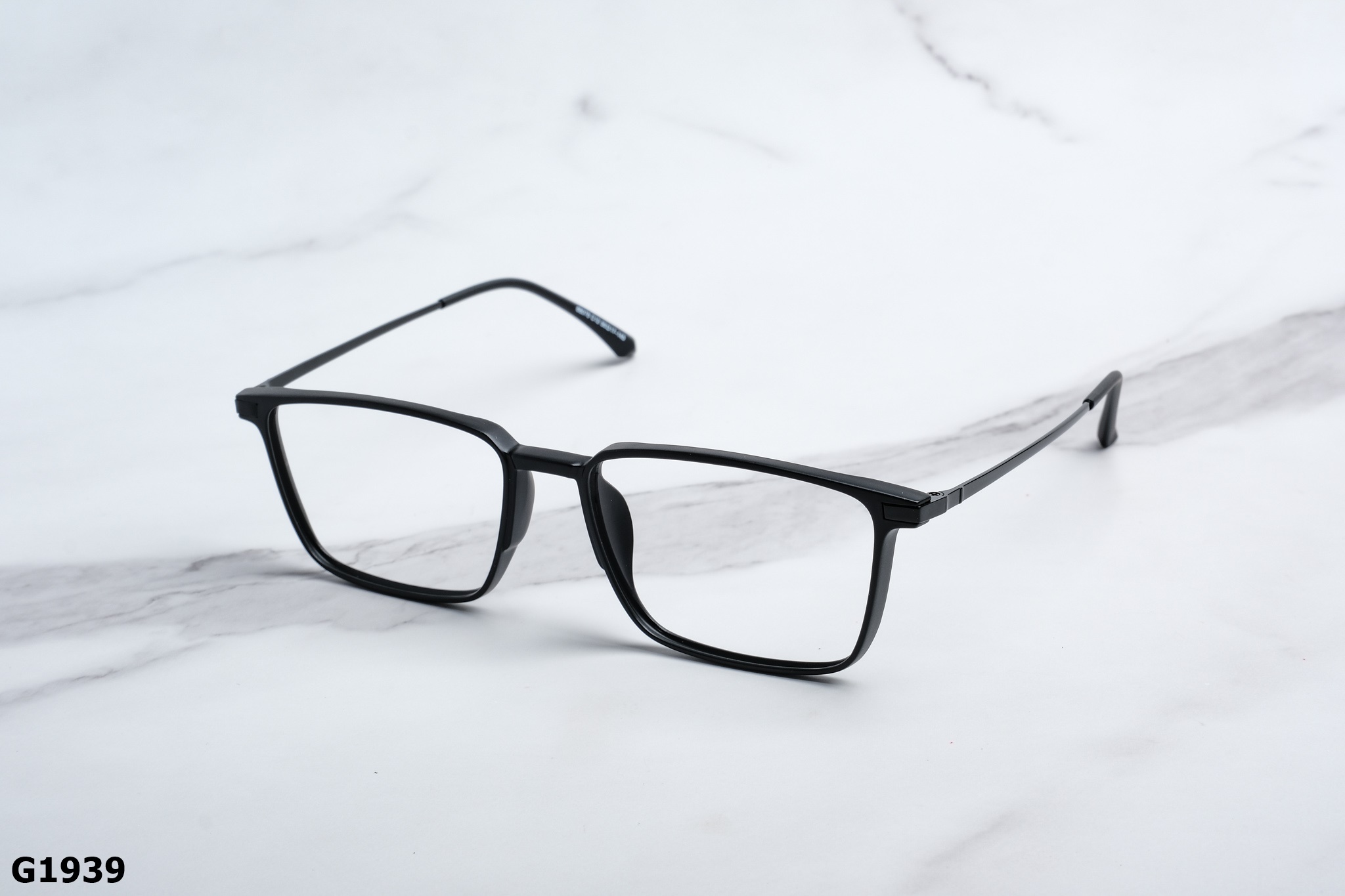 Gọng Kính Vuông SHADY Unisex G1939