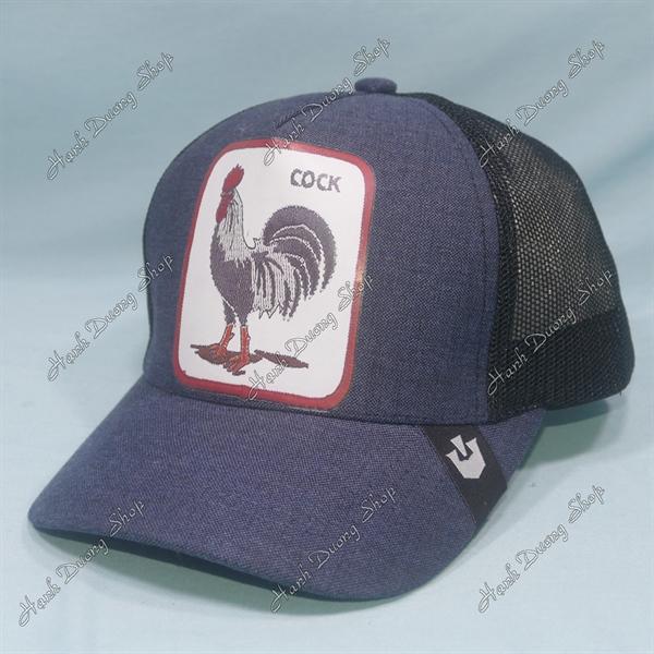 Nón kết lưới in con gà trống in chữ Cock phía sau khóa nhựa phía trong và trước có tem vòng đầu 55-58cm - Xanh đen