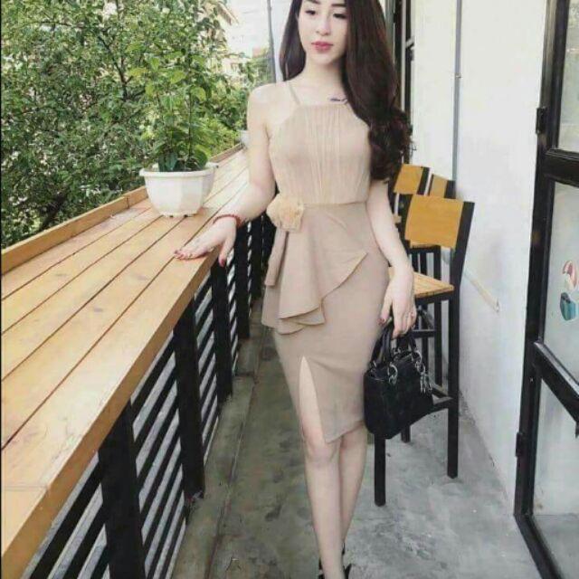 Đầm body yếm bèo hoa eo