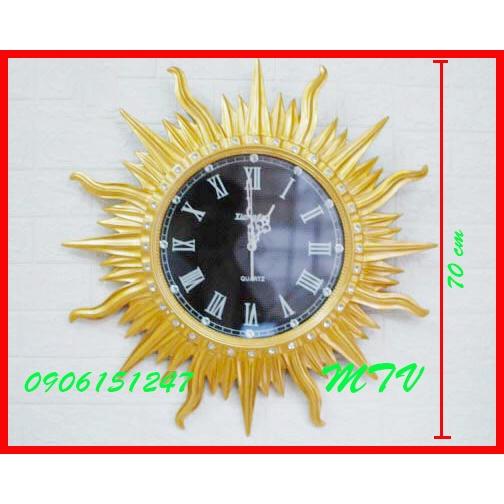 Đồng hồ treo tường trang trí cao cấp MTV Mặt Trời Vàng Óng kích thước 70 x 70 cm
