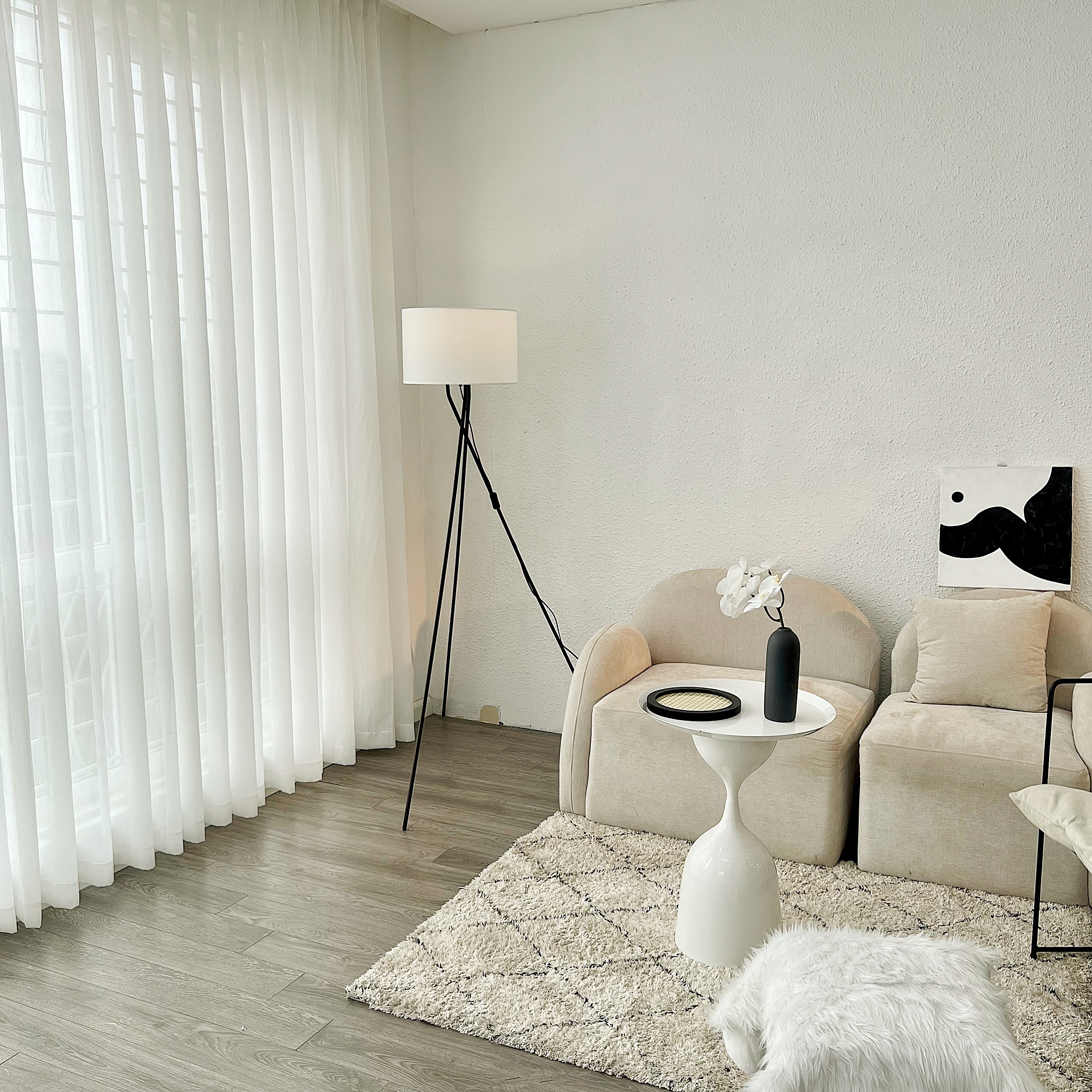 Đèn sàn đèn cây đứng phòng khách chân máy 3 chân hợp kim chống ghỉ DCLA001