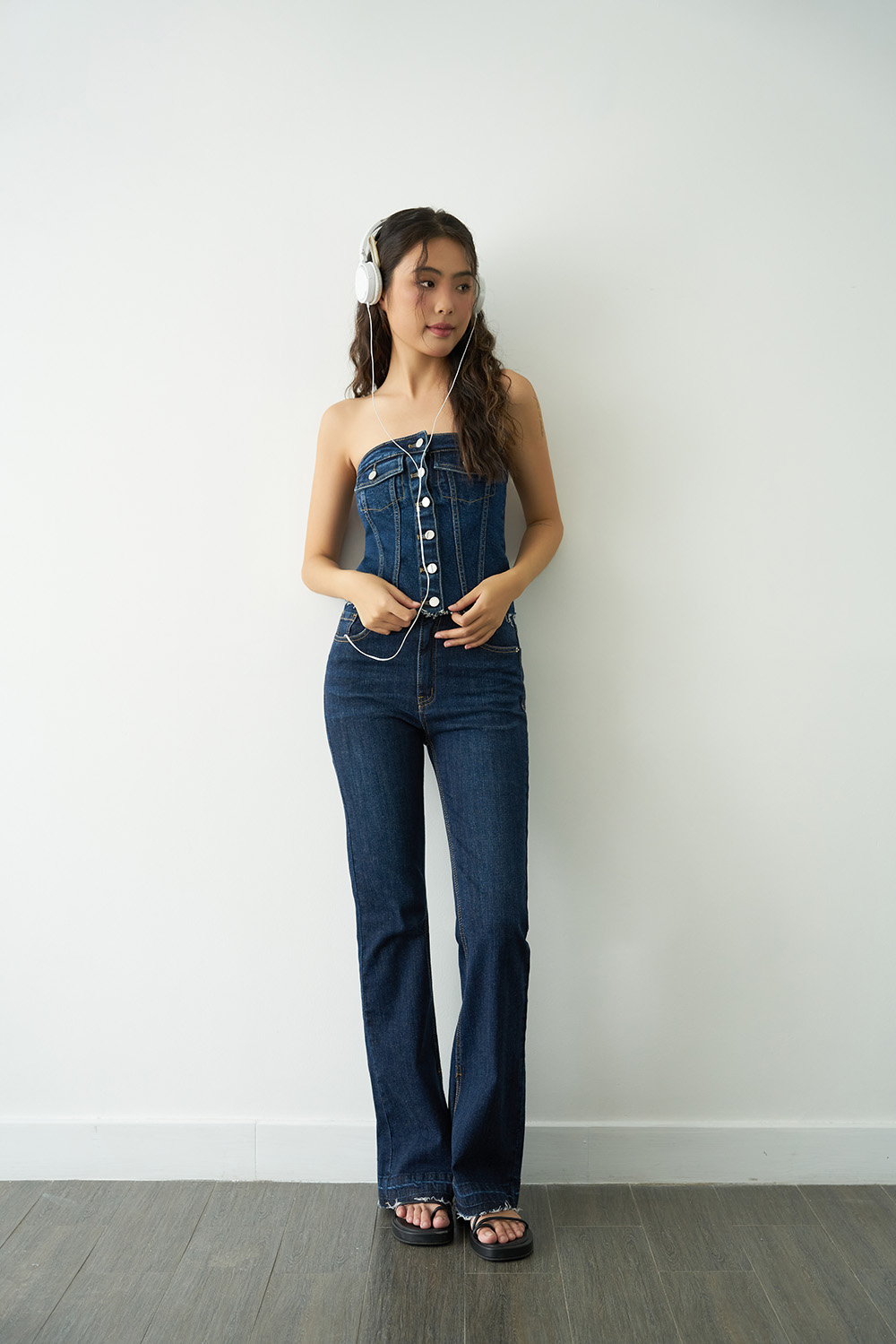 DOTTIE - Áo ống vải jeans đắp túi - T0708