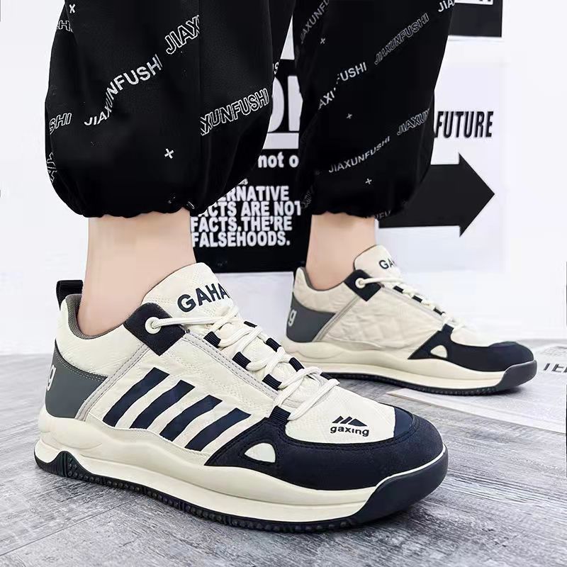 Giày Thể Thao Nam AZARA - Sneaker Màu Xanh Than - Năng Động Cá Tính, Dễ Phối Đồ Cho Nam - G5528